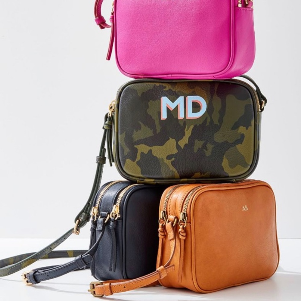 Mark & Graham The Essential leather Crossbody